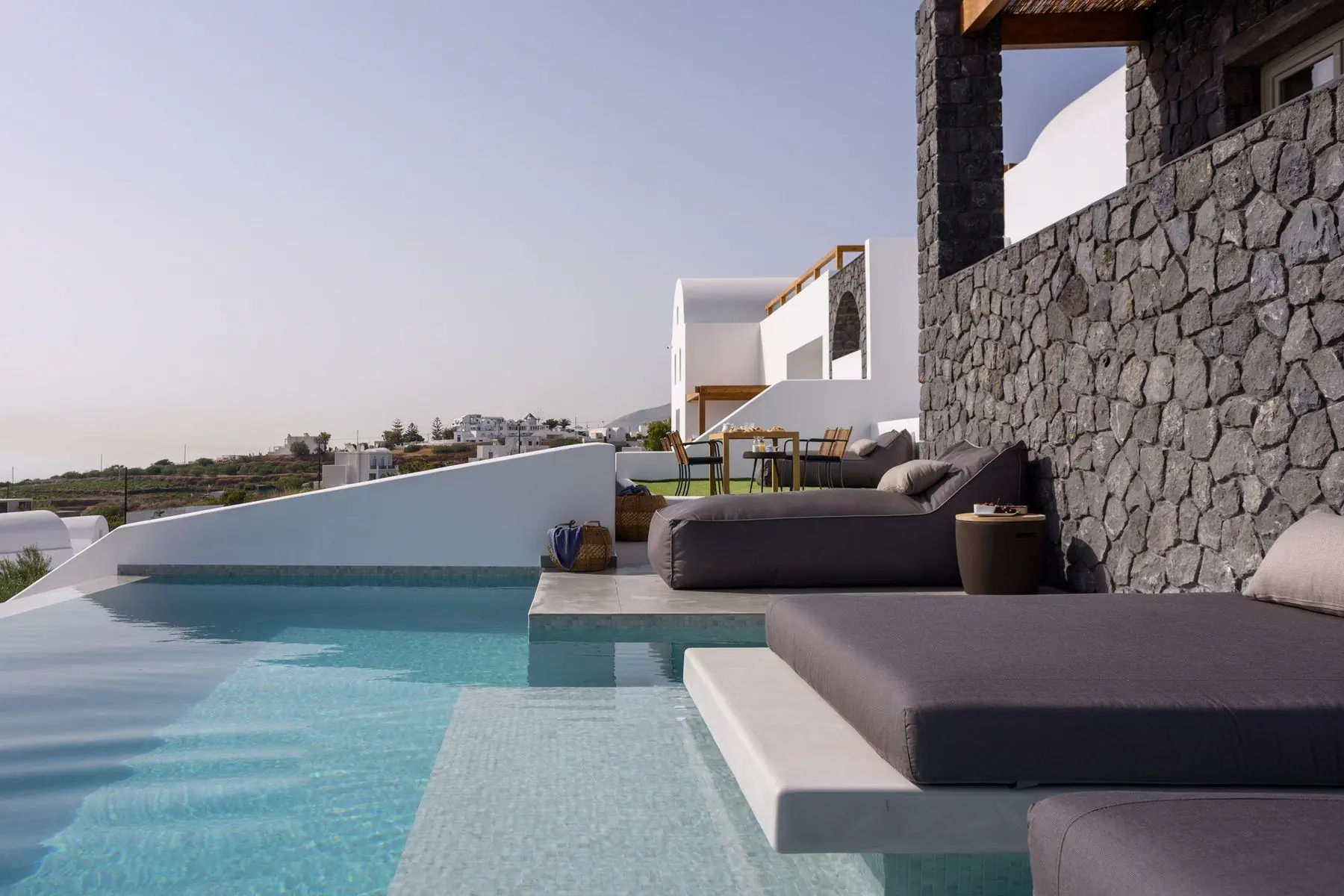 Este Luxury Suites 4*, фото 15