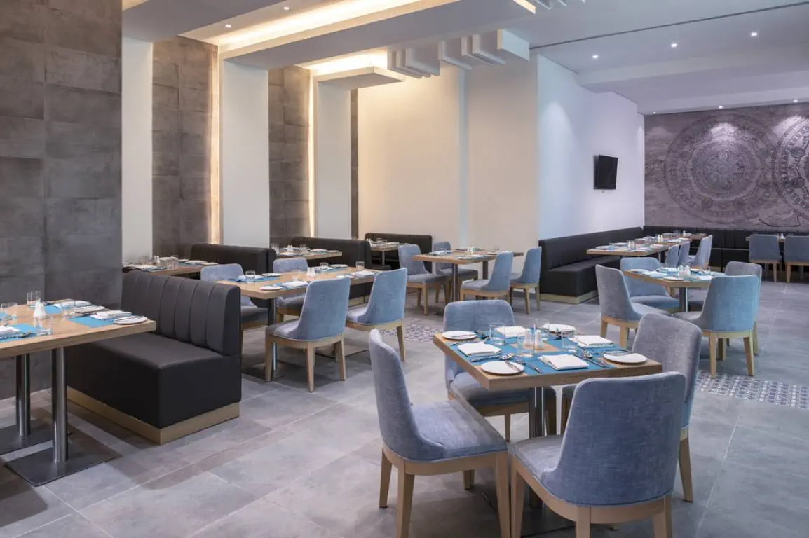 Four Points by Sheraton Sharjah 5*, фото 8