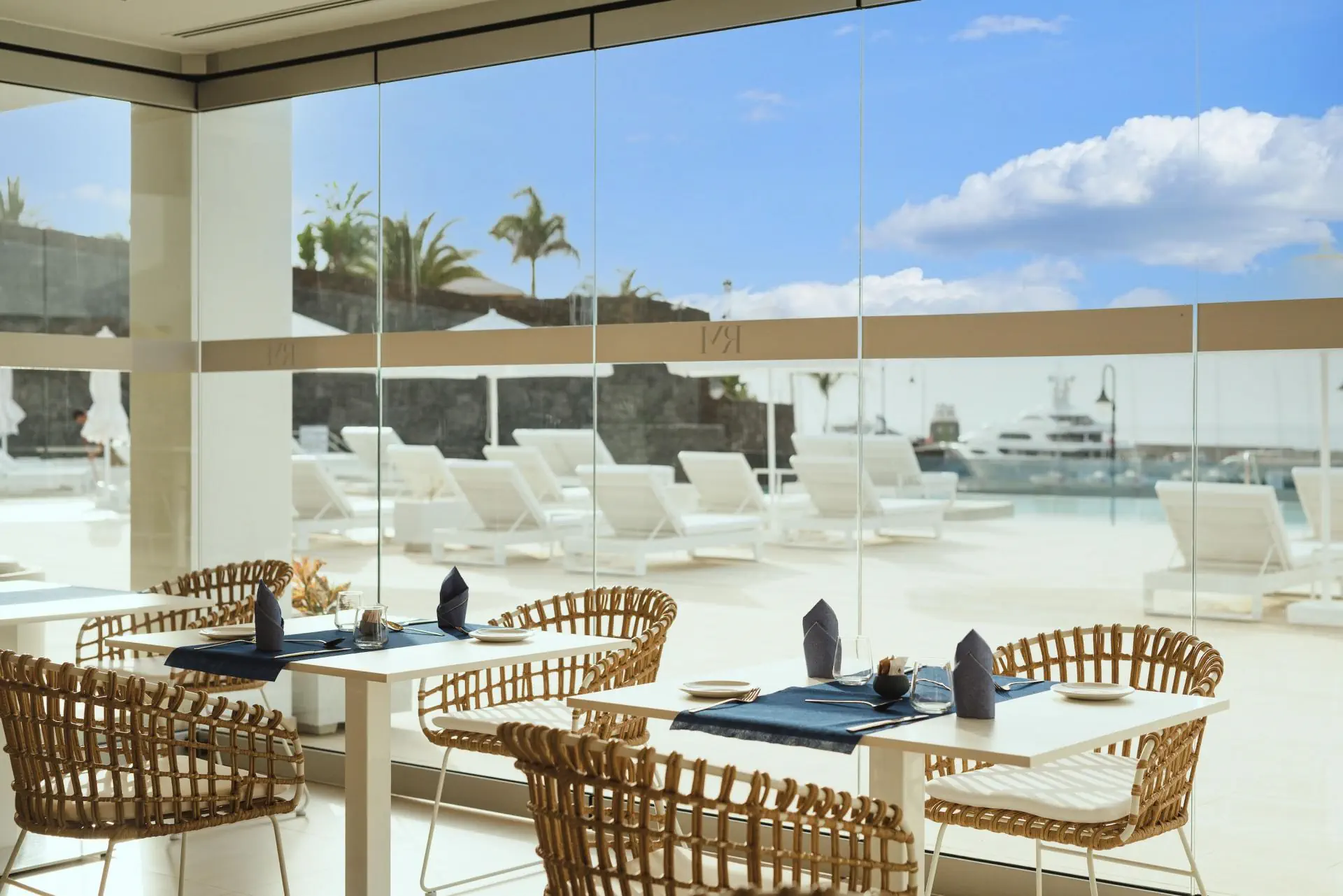 Royal Marina Suites 4*, фото 13
