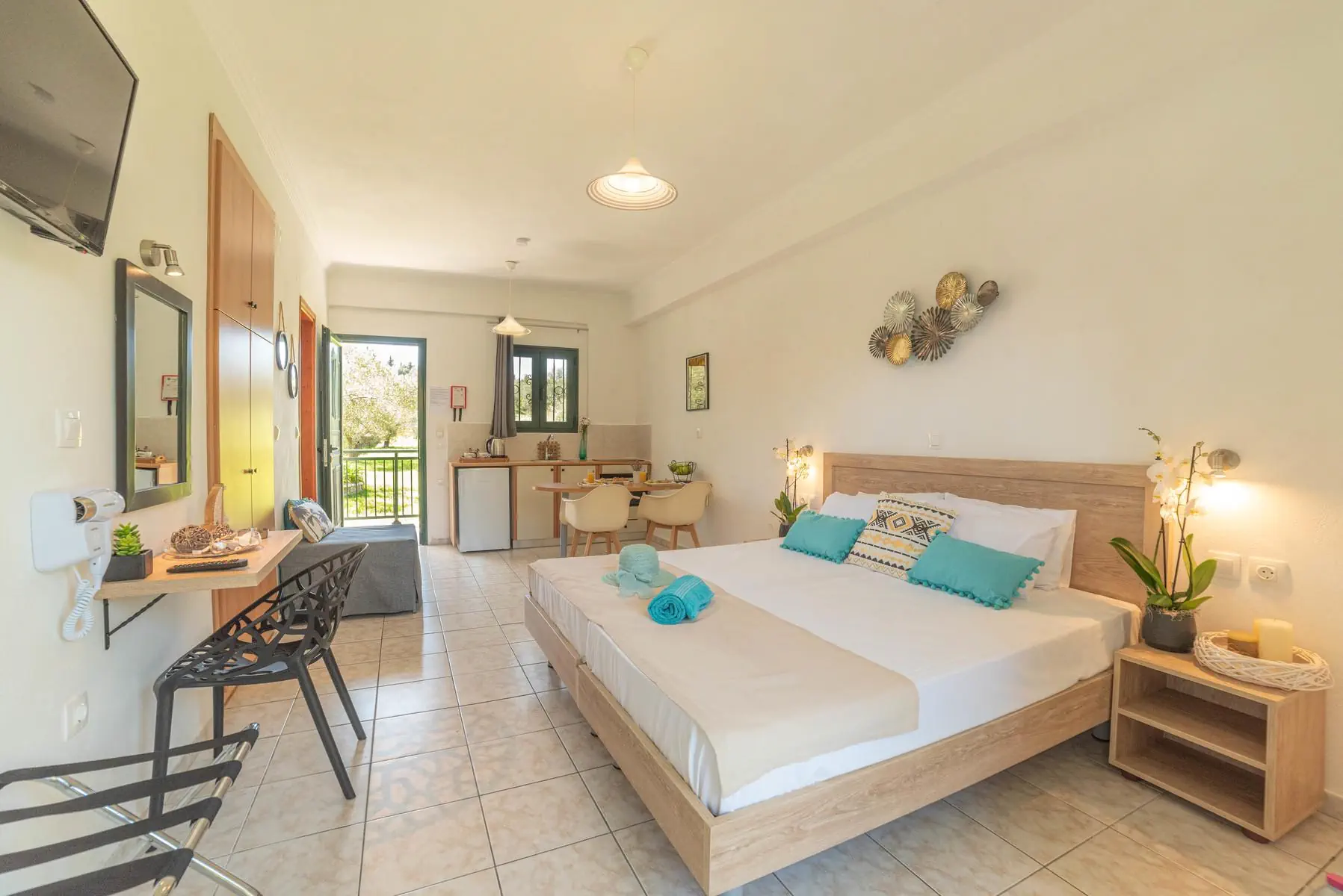 Yianetta Hotel & Suites 3*, фото 12