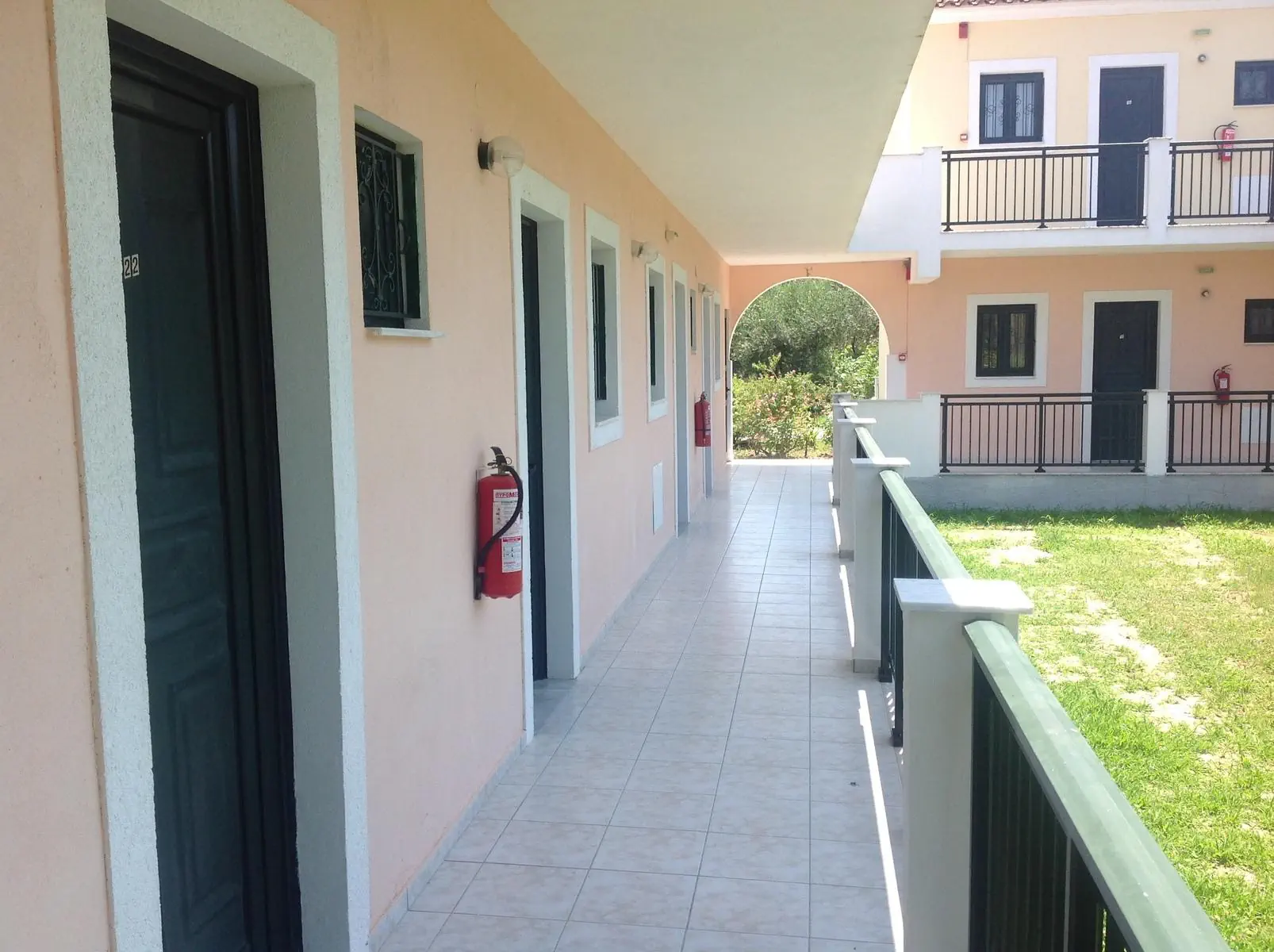 Yianetta Hotel & Suites 3*, фото 8