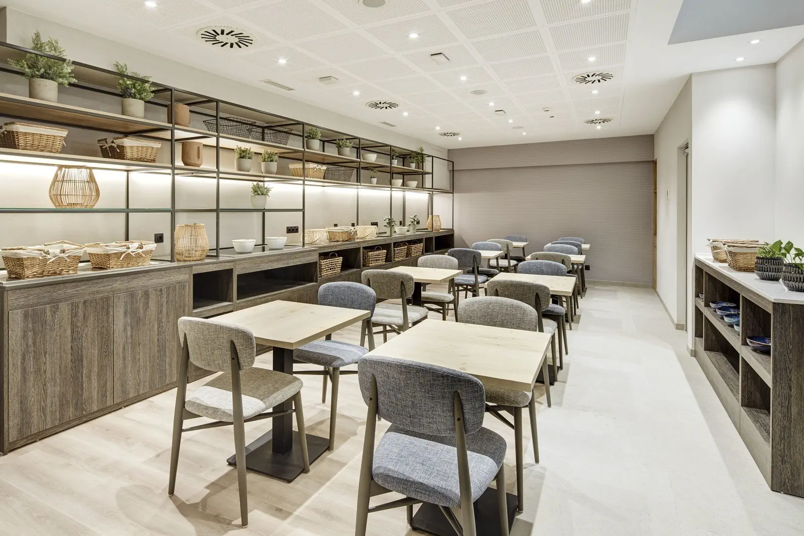 Sercotel Ayala 4*