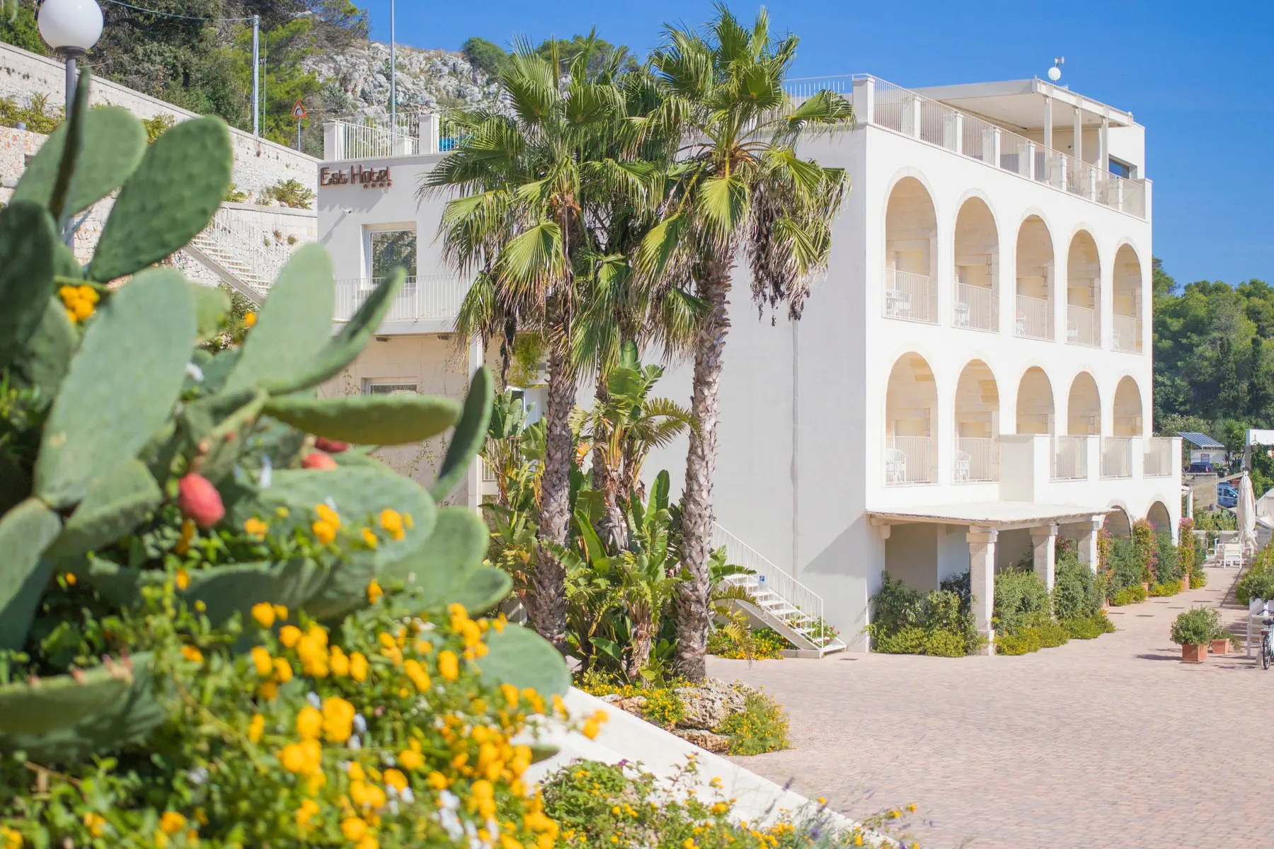 Est Hotel 4*
