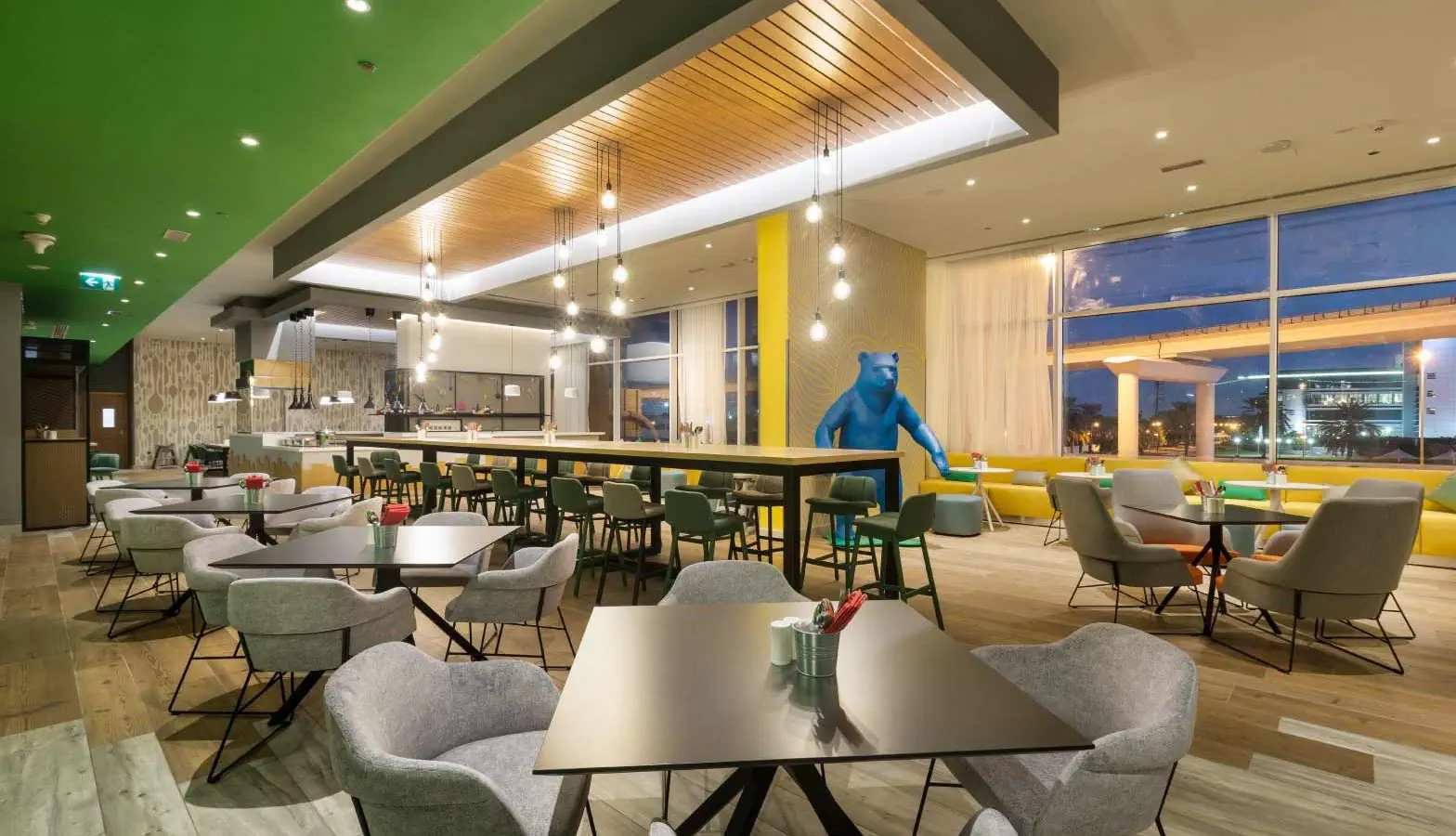 Studio M Arabian Plaza 3*