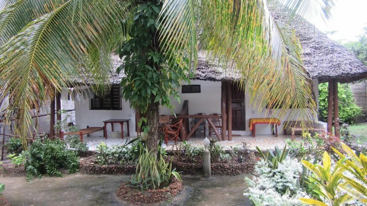 Baraka Beach Bungalows 2*