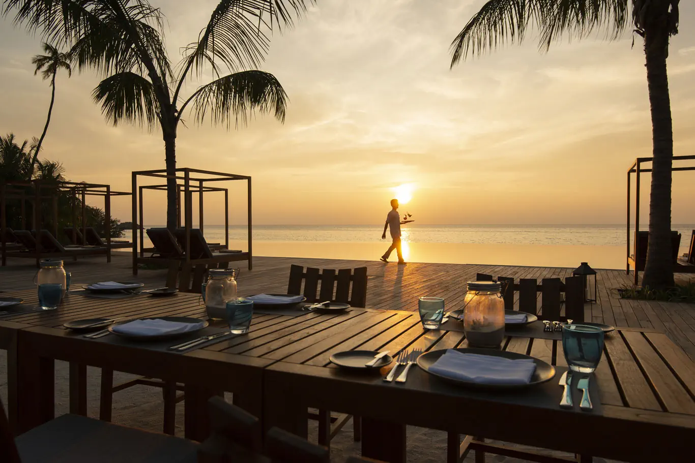The Residence Maldives at Dhigurah 5*