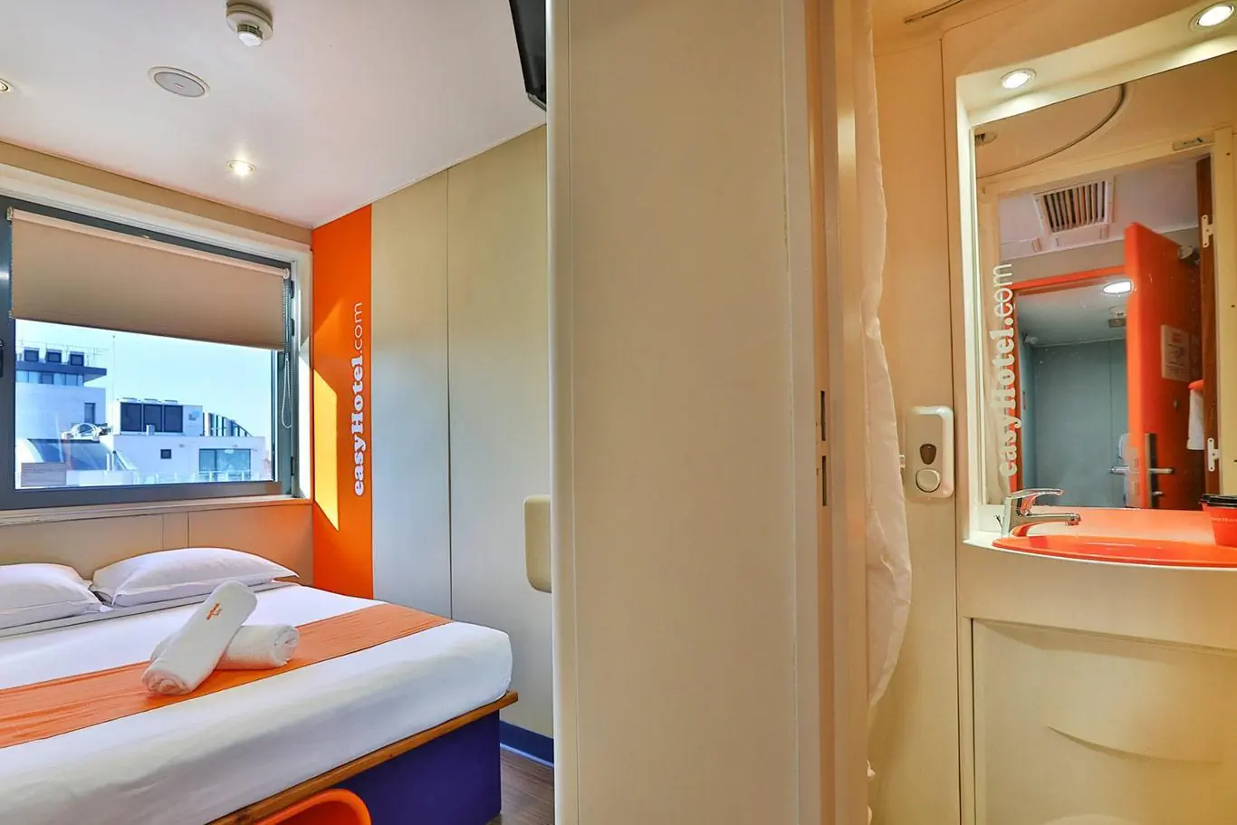 easyHotel Sofia, фото 6