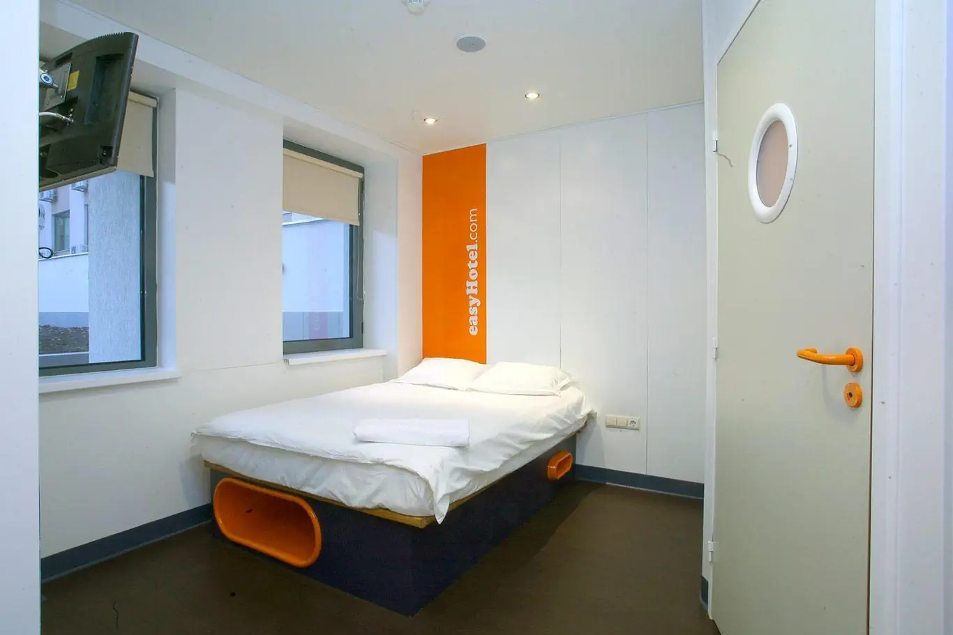 easyHotel Sofia, фото 9