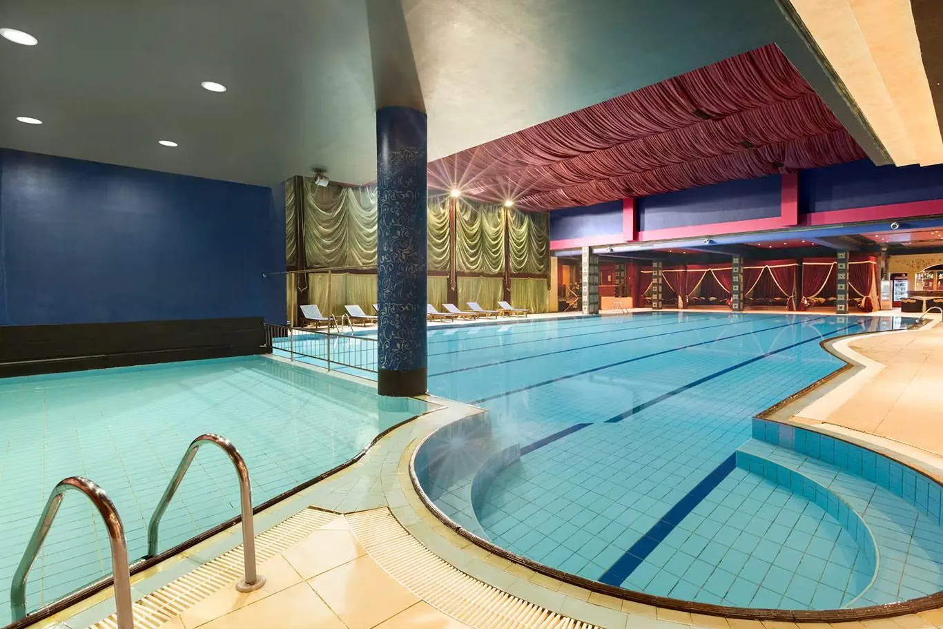 Ramada by Wyndham Sofia City Center 4*, фото 7