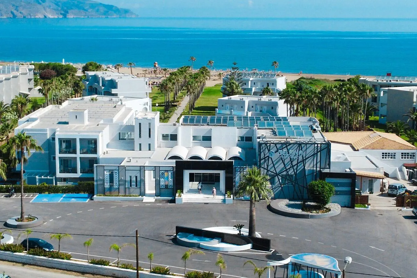 Delfina Tropic Beach 4*, фото 1