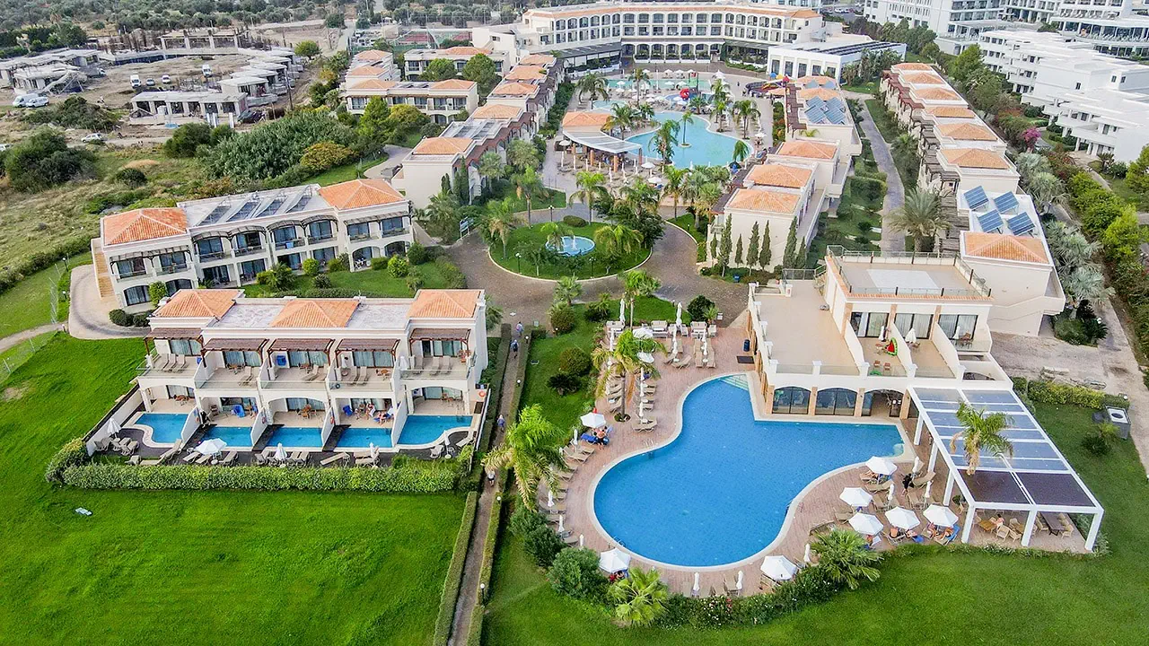 Mythos Beach Resort 5*