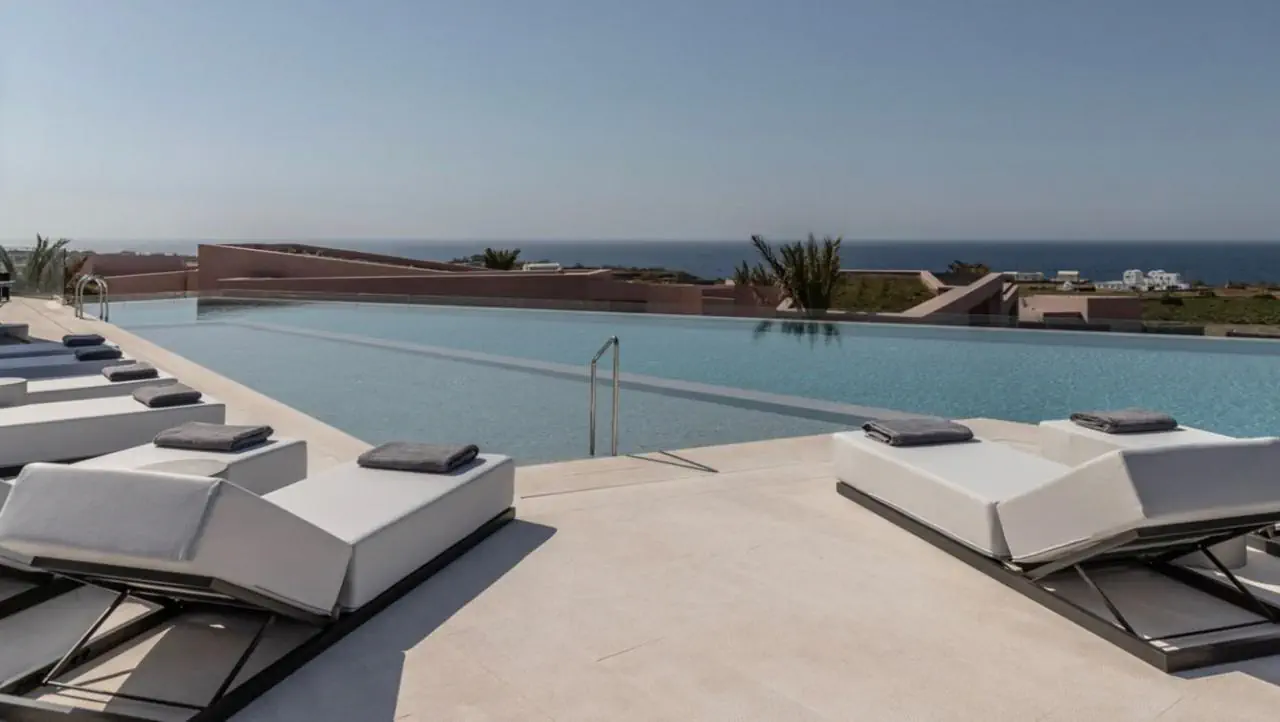 Domes Novos Santorini Autograph Collection 5*