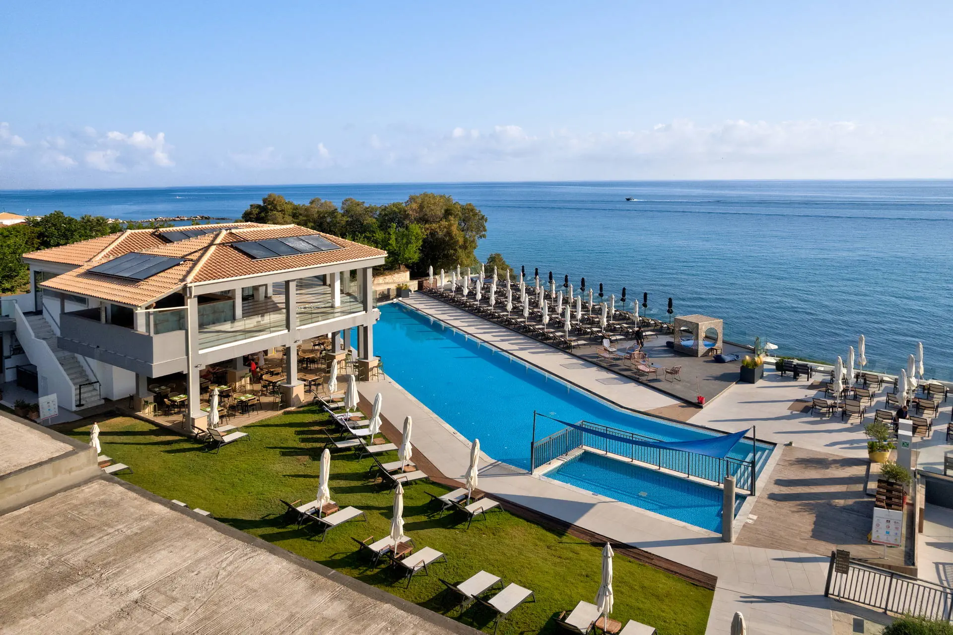 CEPU Orient 4*