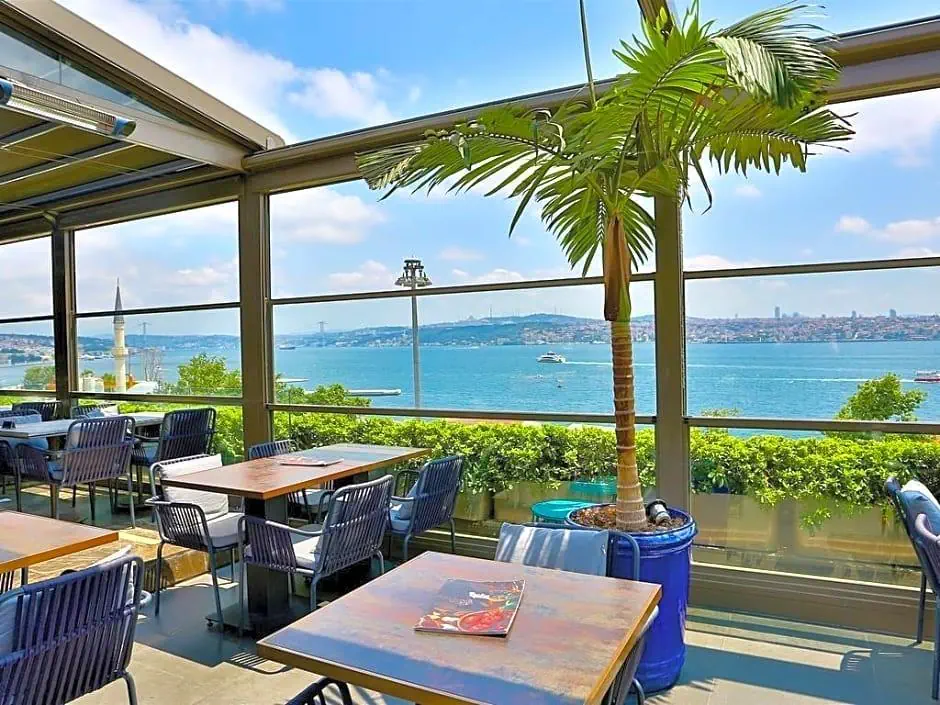 Zimmer Bosphorus Hotel 4*