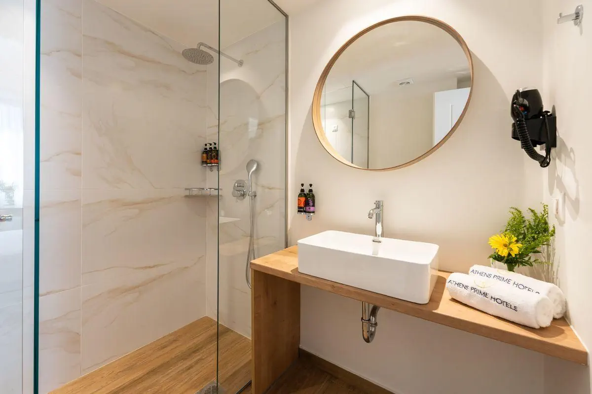 Pure by Athens Prime 4*