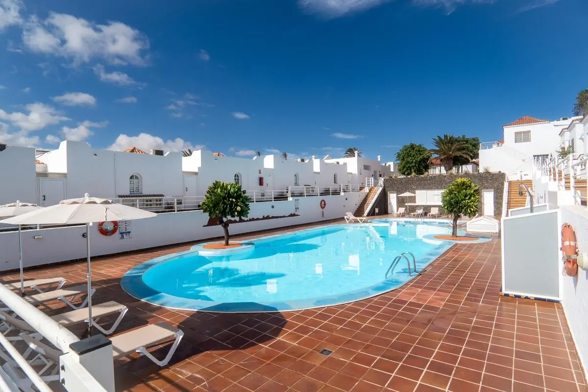Las Casitas de Corralejo 2*
