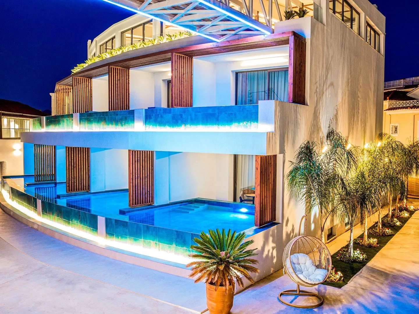 Ionis Art Luxury Suites 5*, фото 16