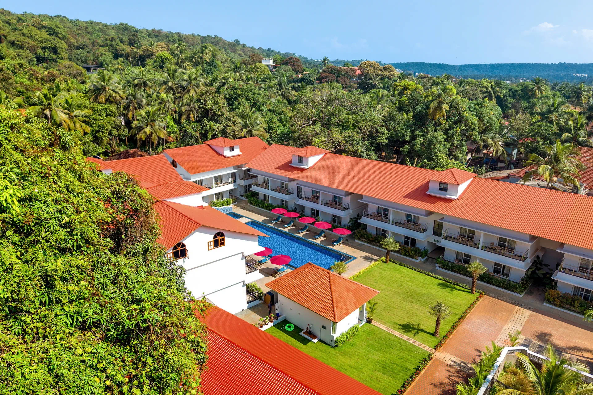 River Deck Baga 4*