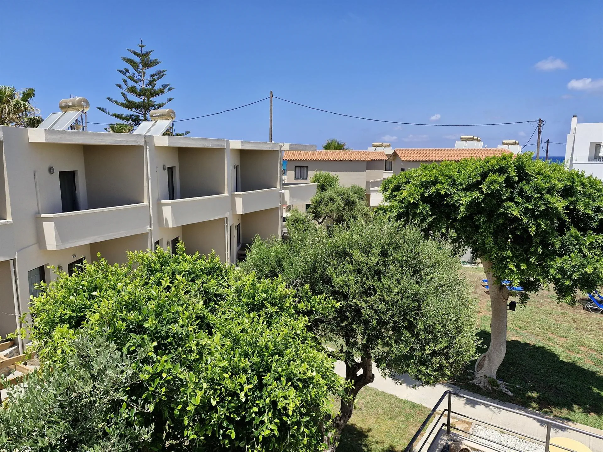 Creteco Hotel Suites 4*
