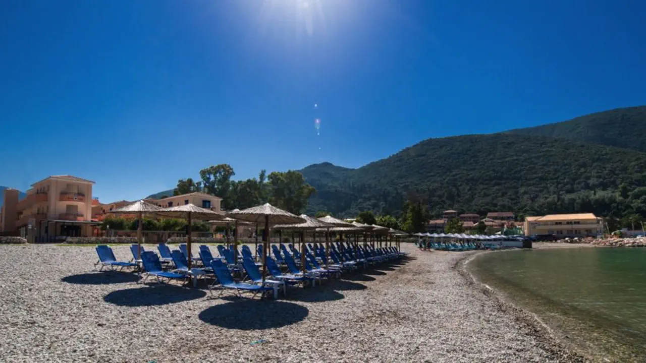 Akroyiali Resort 3*