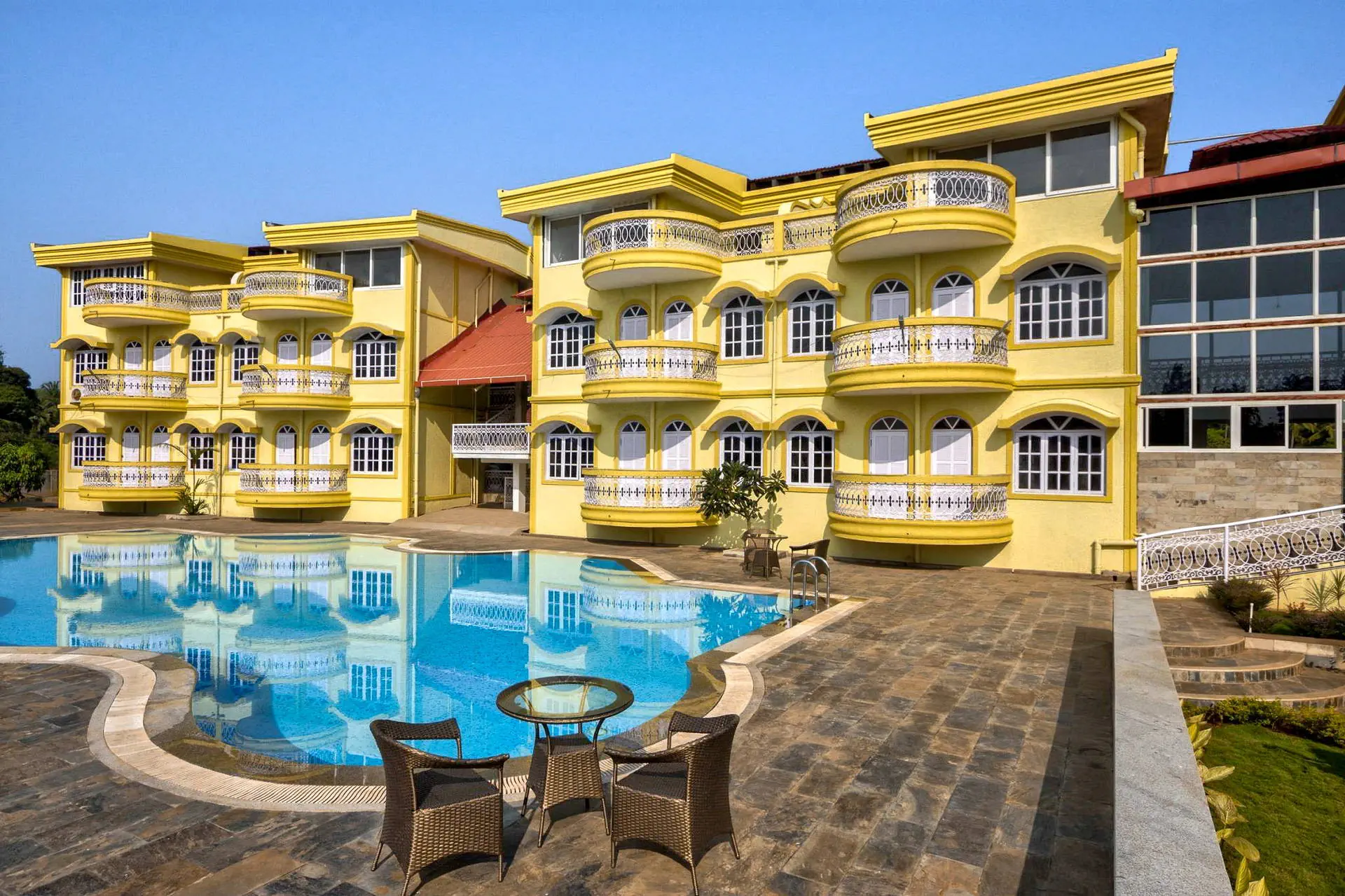 Praia da Oura Goa 3*