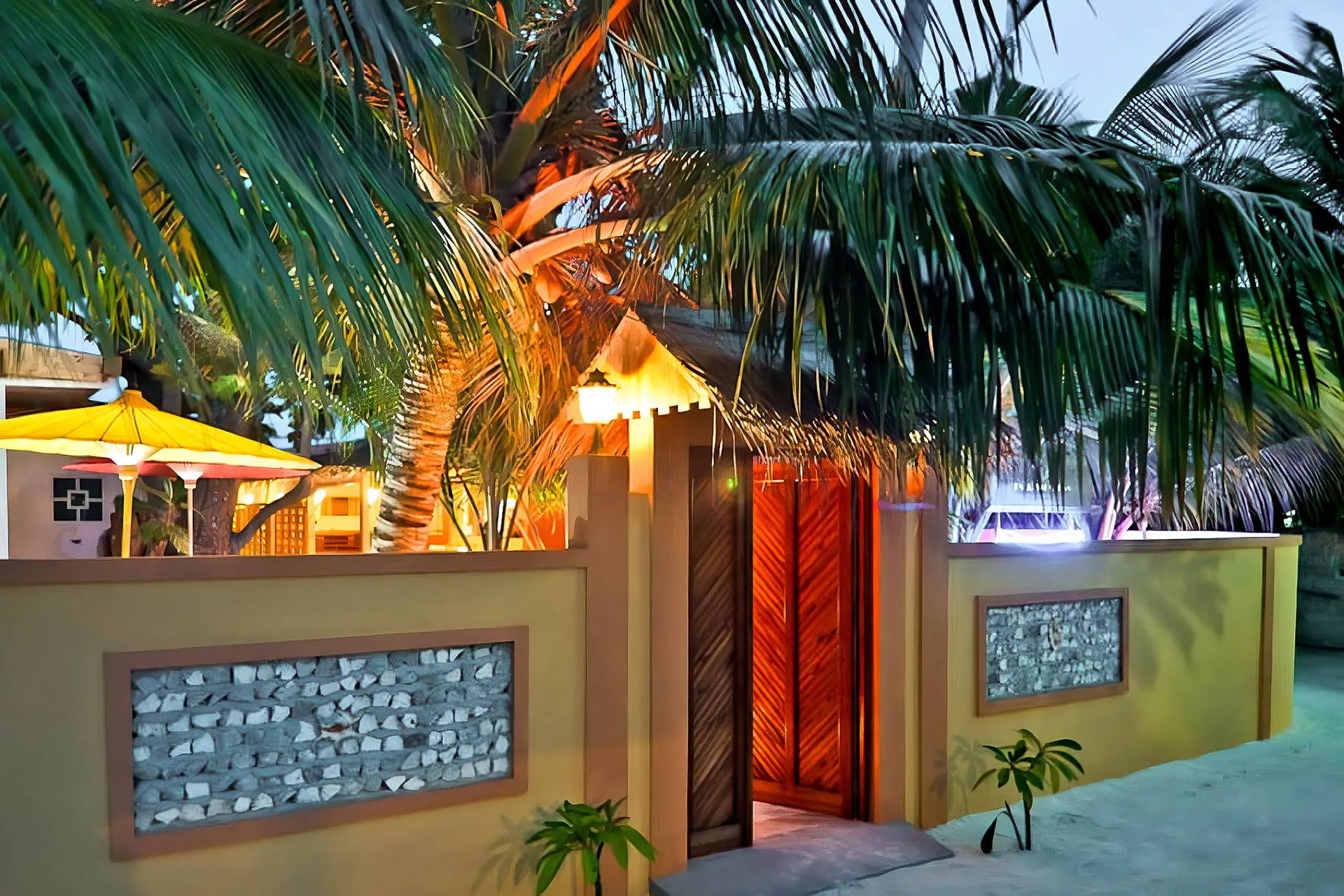 Stingray Beach Inn 3*