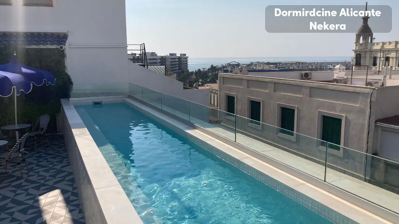 DormirDCine Alicante 4*