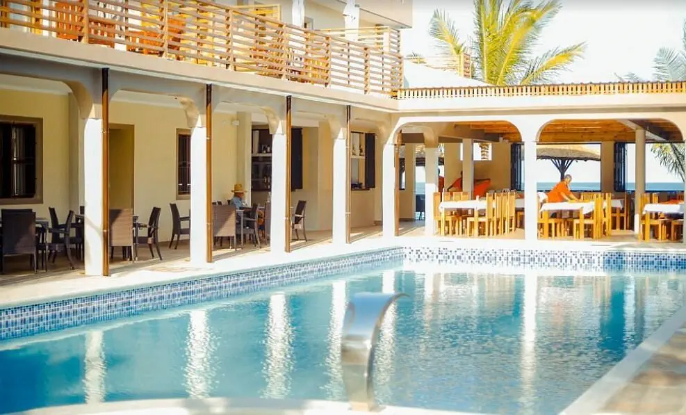 Blackstone Beach Resort 4*