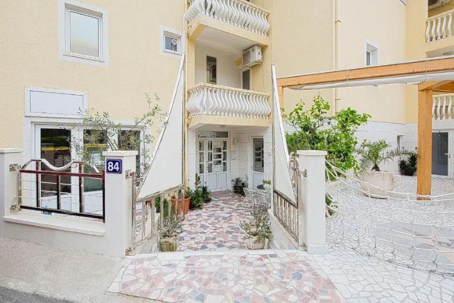 Guest House Budva Inn