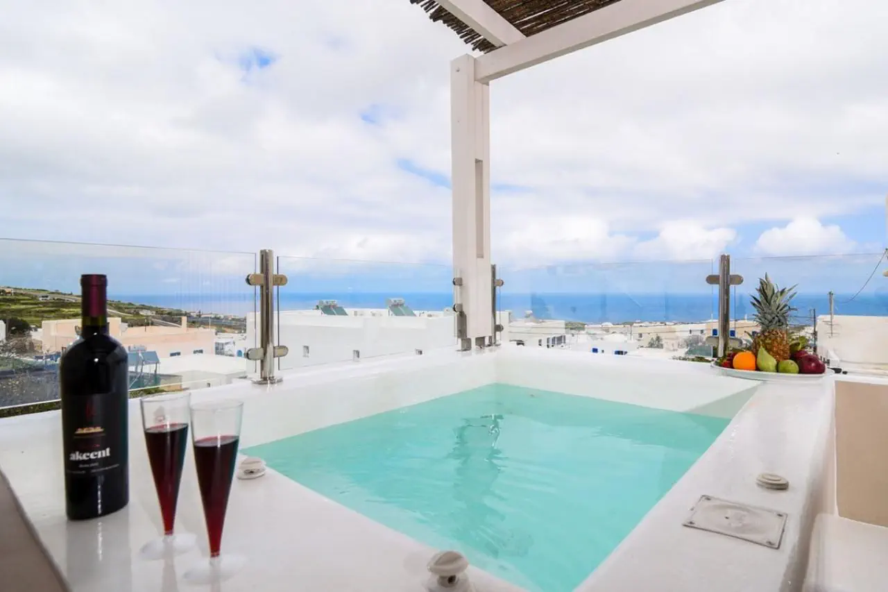 Suite Home Santorini 3*, фото 2