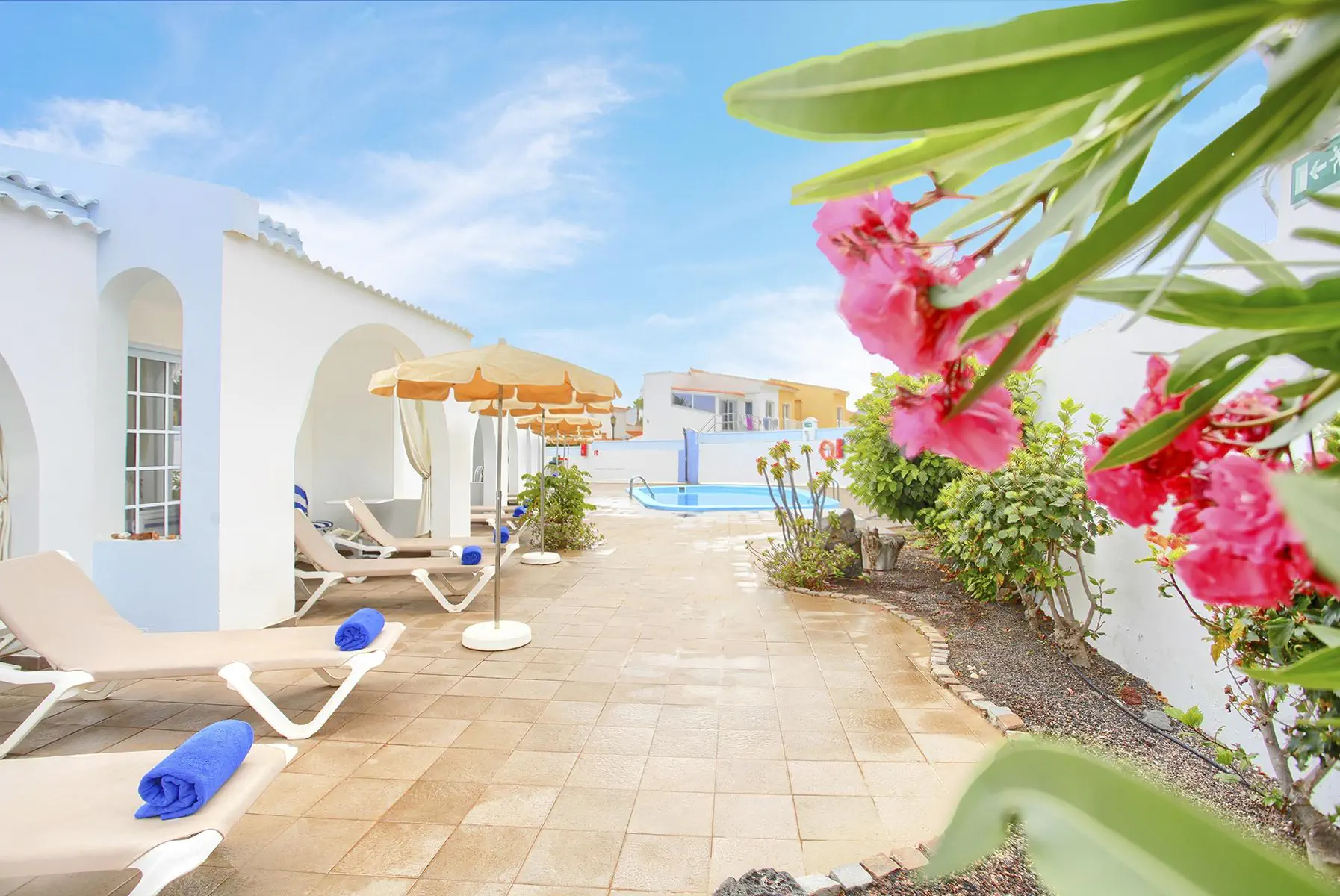 Neptuno Bungalows 2*