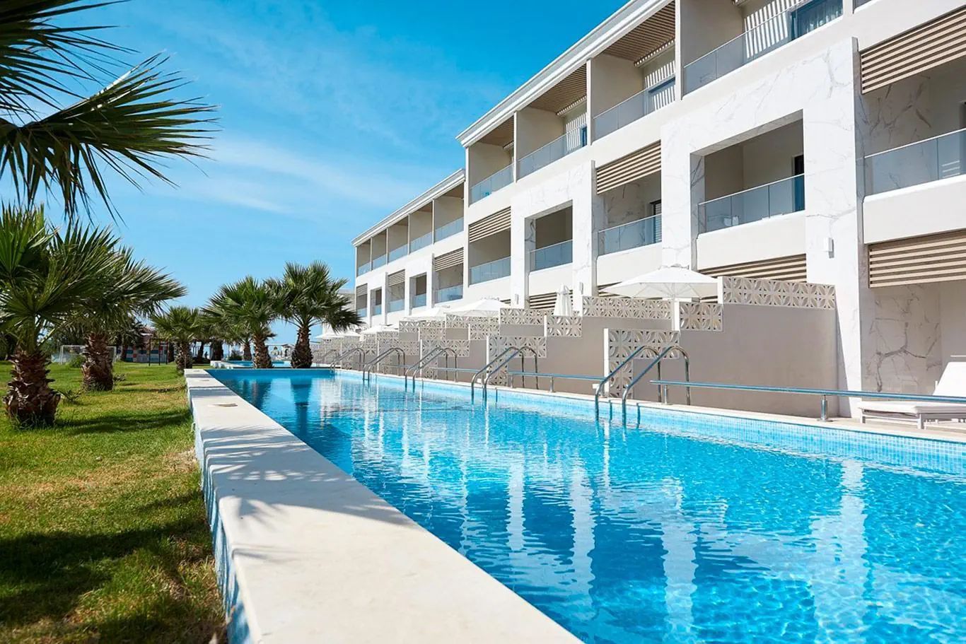 Mythos Palace 5*