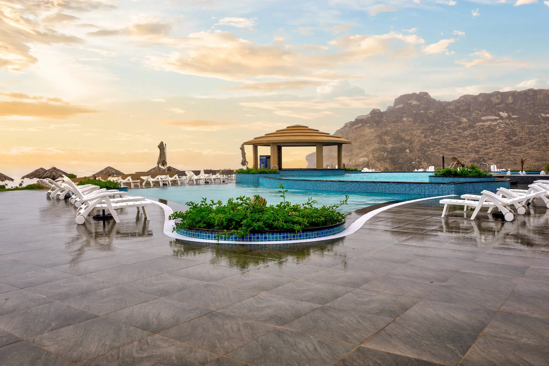 Arabian Sea Resort 4*