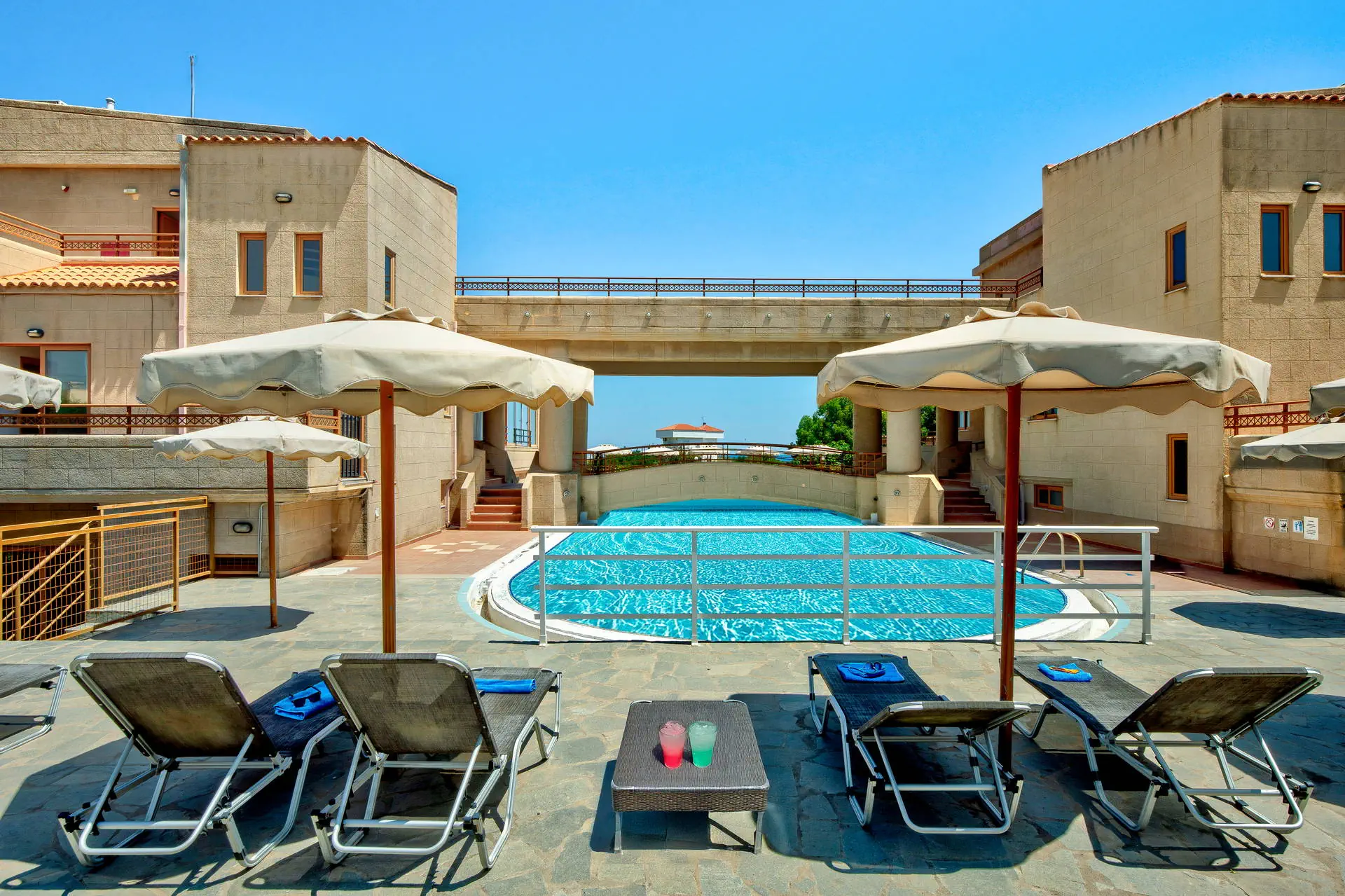Costa Konte Beach Resort 4*