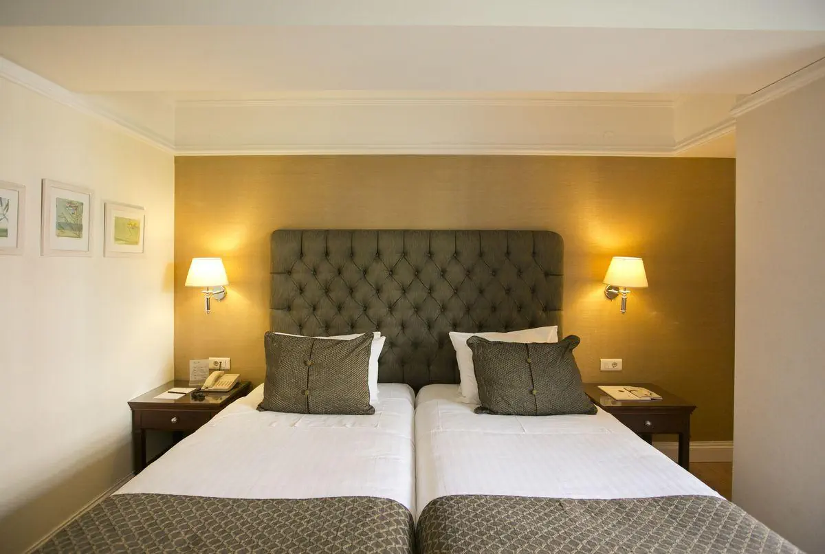 Hera Hotel 4*