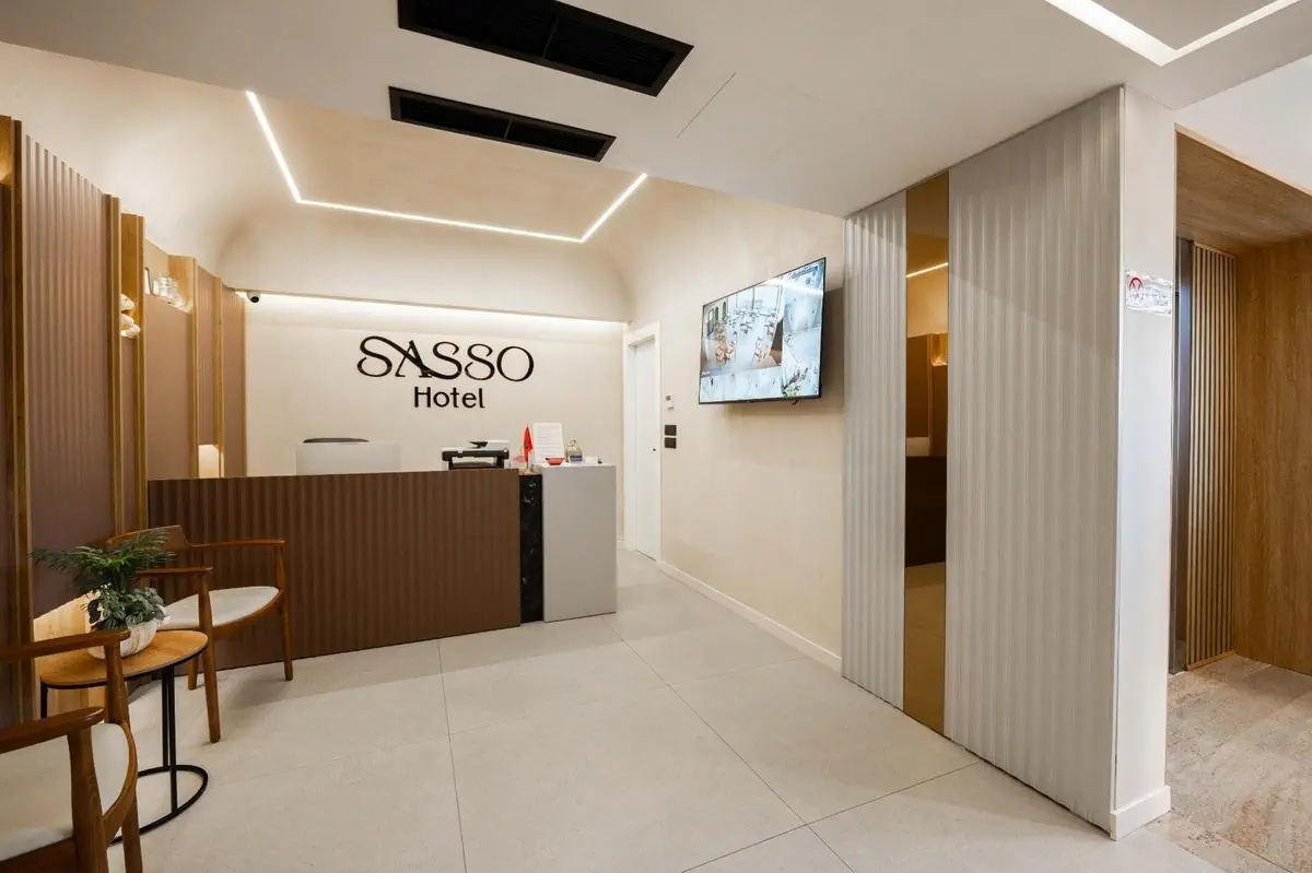Sasso 4*