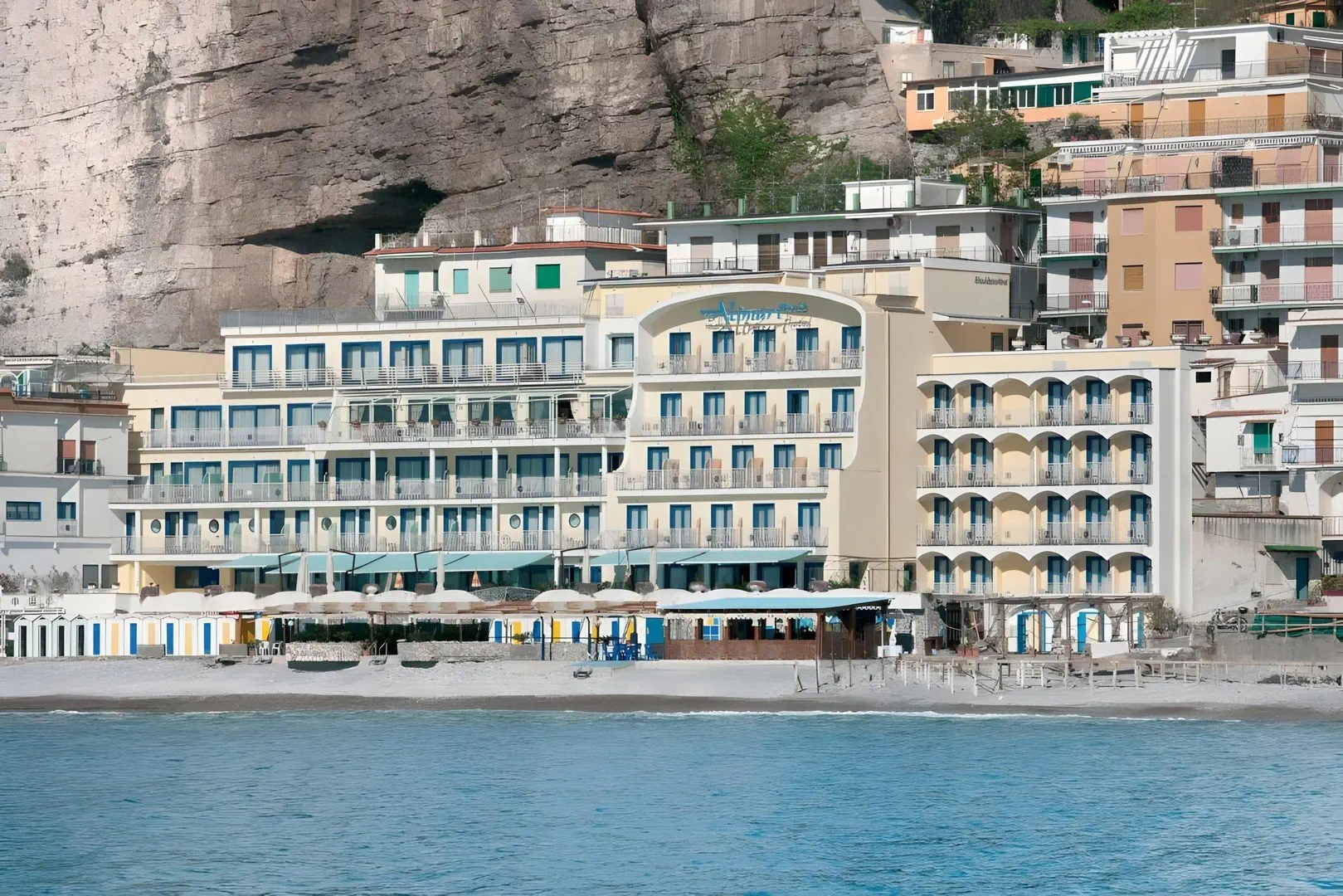Alimuri Bay Resort 4*