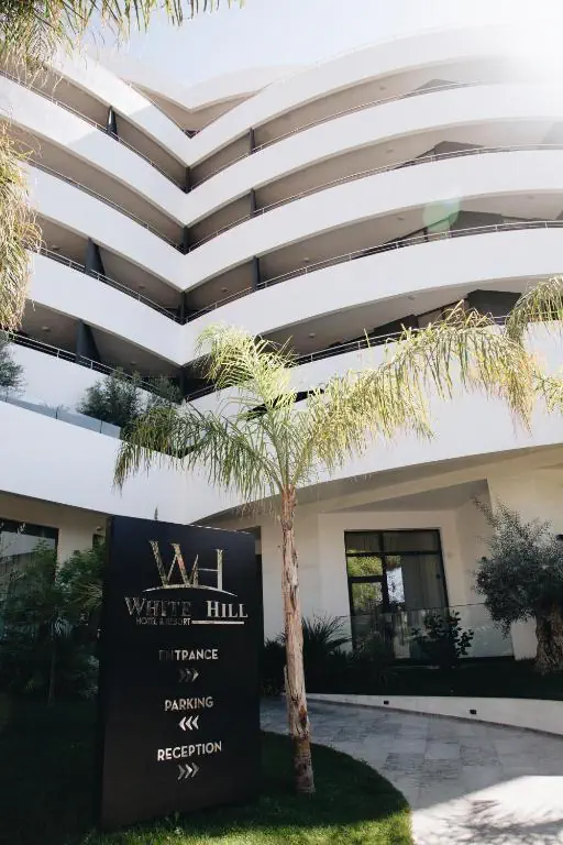 White Hill 4*