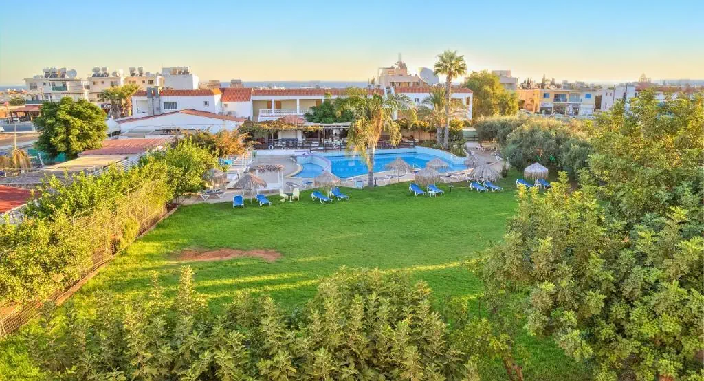 Captain Karas Holidays Apartments 3*