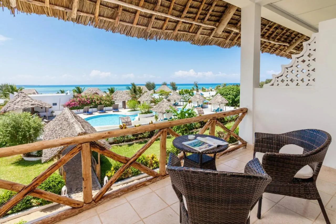 Canary Kendwa Beach Resort 4*