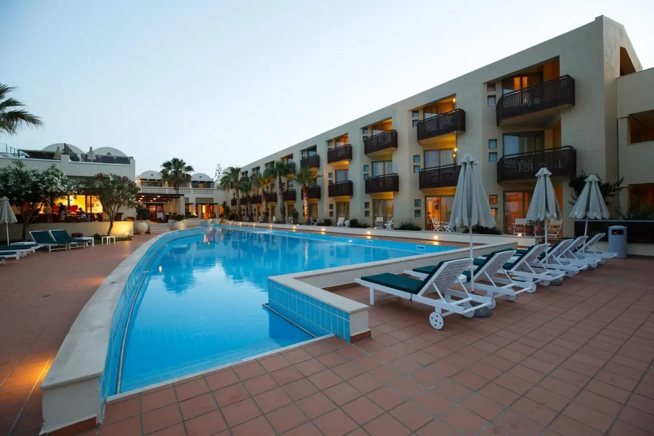Giannoulis Santa Marina Plaza 4*
