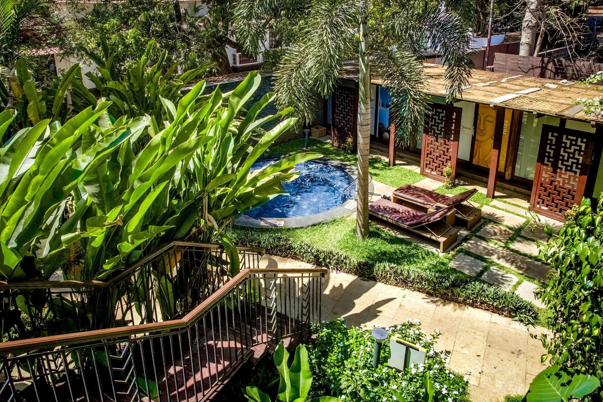 Acron Waterfront Resort, фото 5