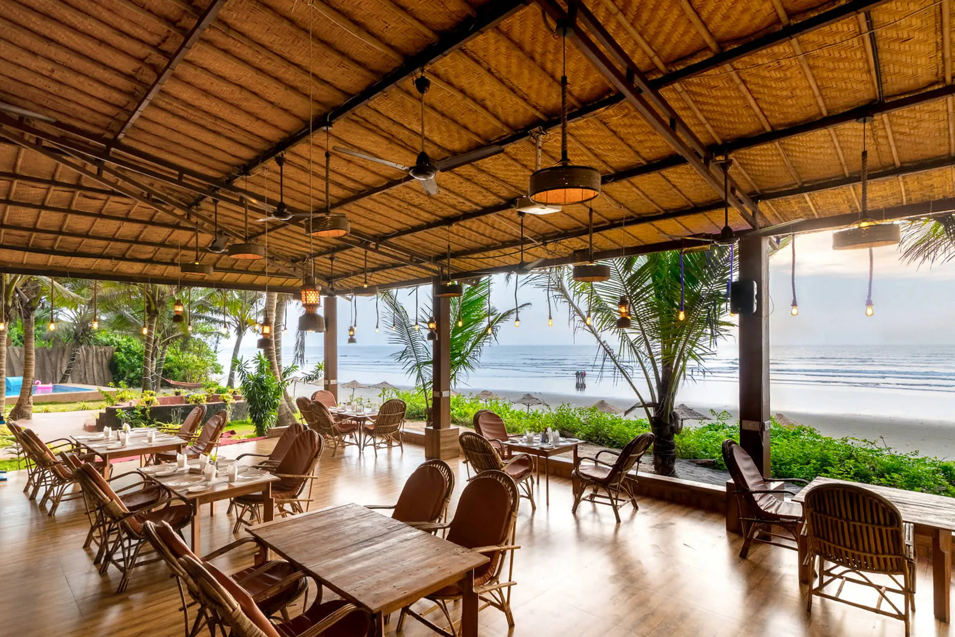 Amadi Beach Front Resort 4*, фото 14