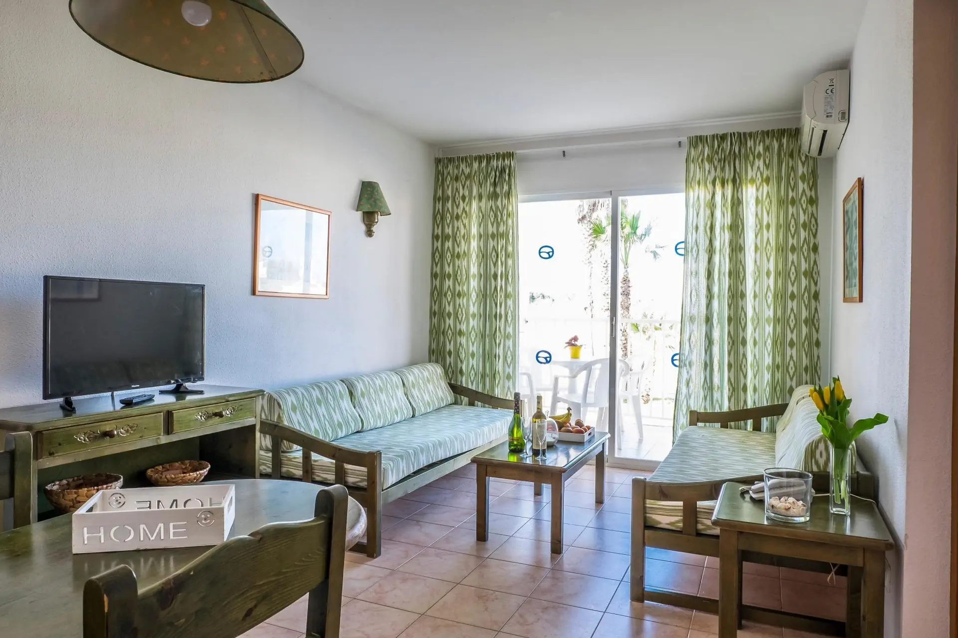 Pierre & Vacances Menorca Cala Blanes 3*