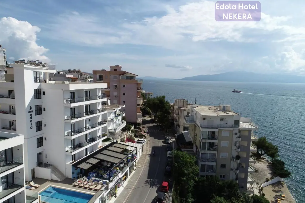 Edola 3*