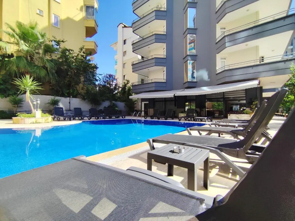 Sav Ir Suite 3*