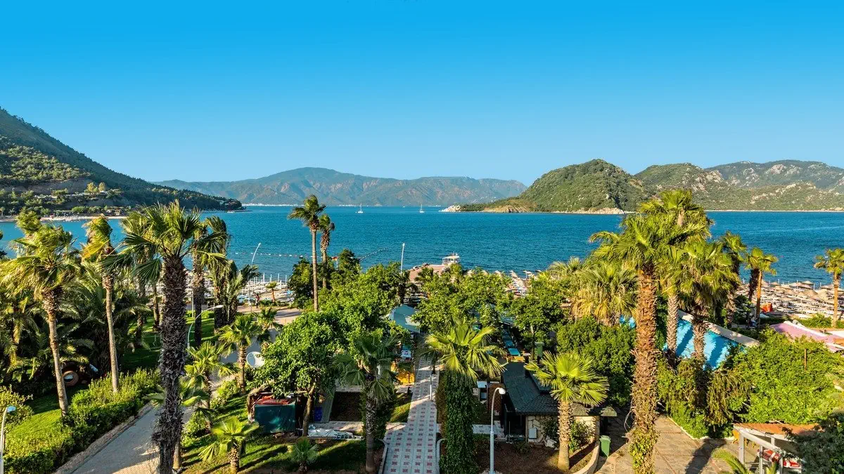 L'Etoile Beach 4*