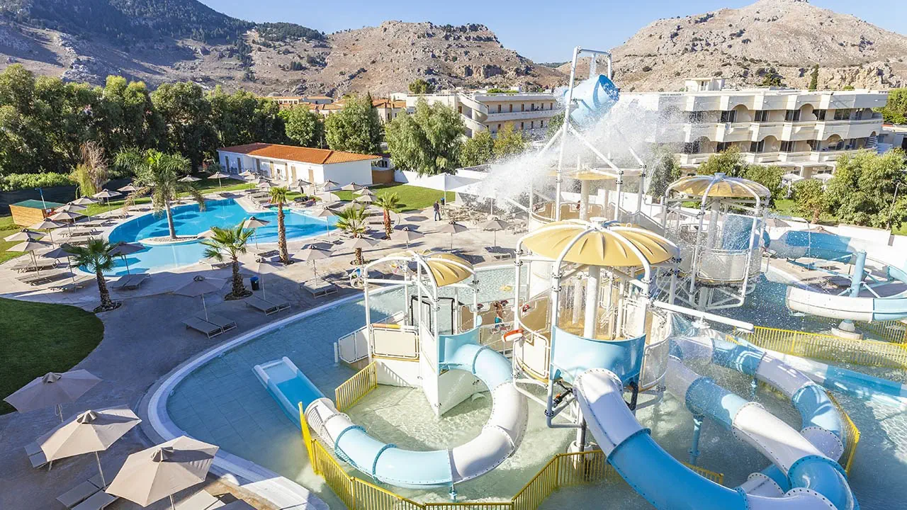 Blue Sea Island Resort 4*