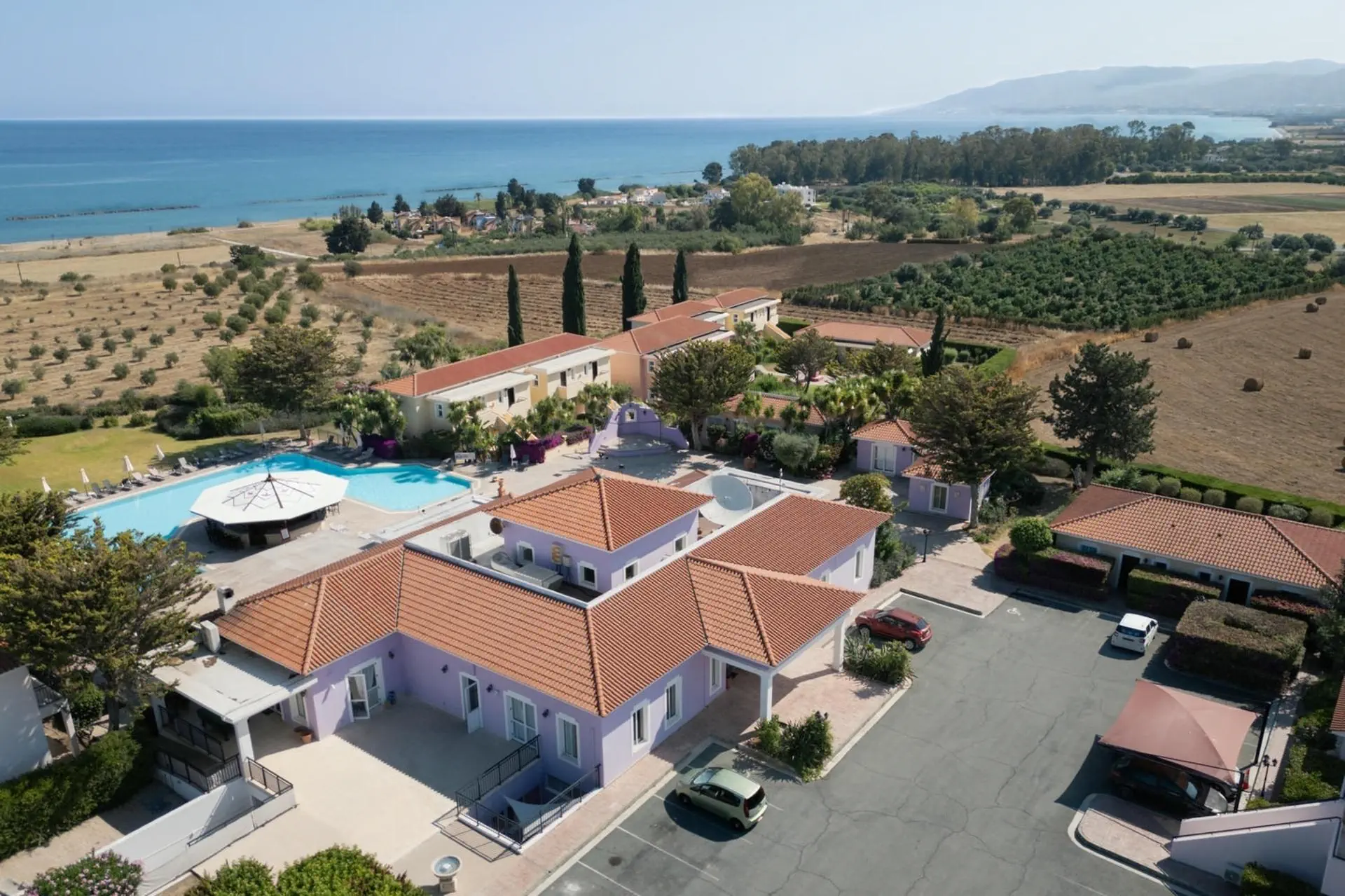 Akamanthea Holiday 3*