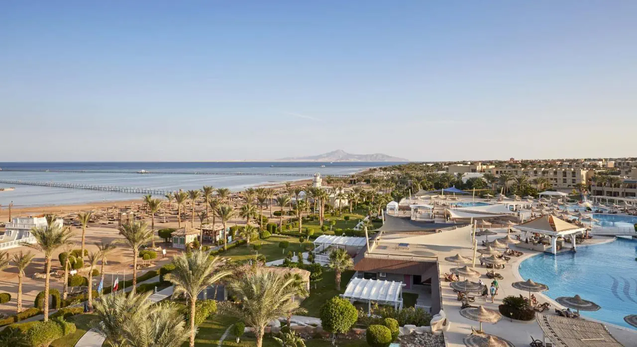 Coral Sea Holiday Resort 5*